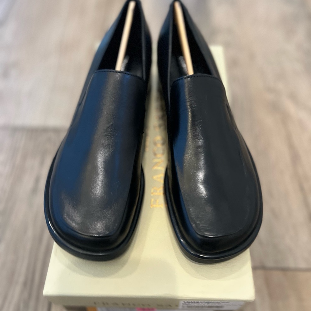NWB Franco Sarto Bocca Women's 6N Narrow Black Leather Slip On Loafer